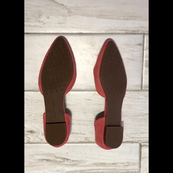 ADRIENNE VITTADINI🌹Gorgeous Suede Flats!🌹NWOT! - Picture 5 of 5
